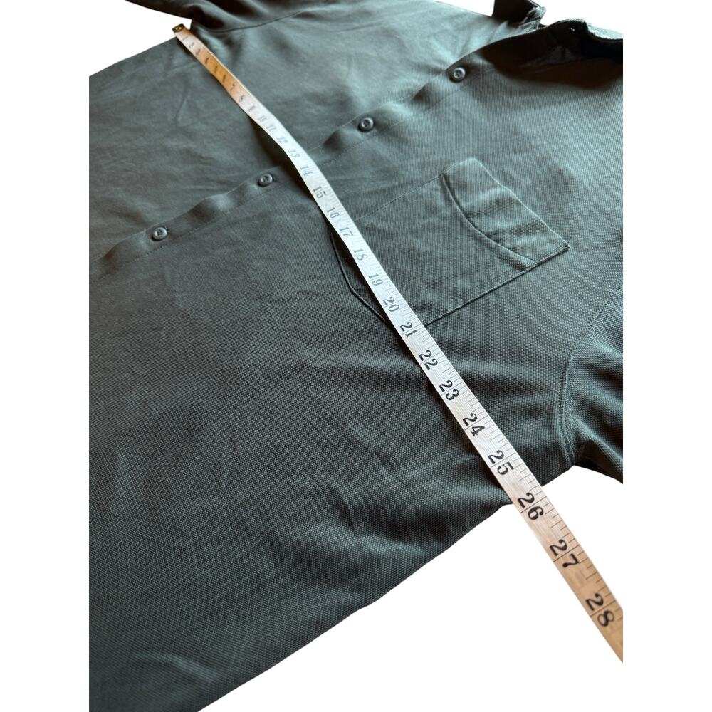 Fabletics Men’s 2X Dark Olive Green Long Sleeve Button Down Shirt Stretch Pocket - Picture 4 of 11